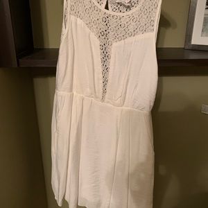 White dress with pockets